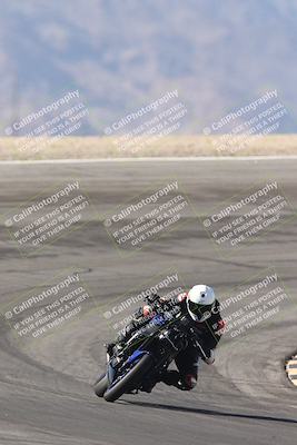 media/Oct-30-2025-Racers Edge (Thu) [[dabbdaf680]]/3-B Group/Session 2 (Bowl Exit)/